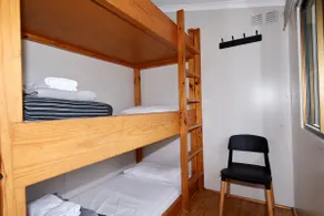 2-Bedroom Ensuite Cabin - sleeps up to 5 Guests - Image 2