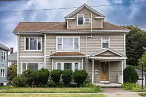 Home in Medford - Image 4