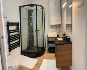 Ourmes 1 Apartment - Image 5