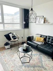 Modern 1-4 Sleeper Flat with Parking & Workspace - Image 4