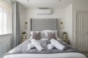 4-Bed | Near Station | Ideal for Work & Family - Image 3