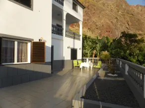 Ocean Paradise BEACH VILLA Paul do Mar - Image 3