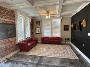 New Orleans style downstairs apartment - Image 2