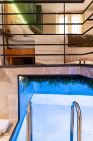 Loft Pool and Steam Room - Image 4