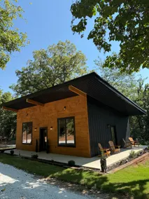 Holt House - Image 2