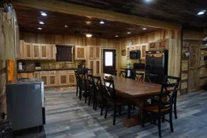 Stairway to Heaven Deluxe Log Cabin Rental - Image 5