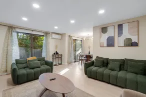 Portland Retreat with Fenced Yard - Image 3