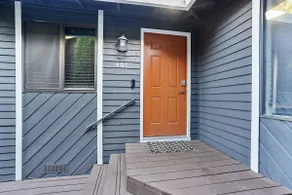 Portland Retreat with Fenced Yard - Image 2