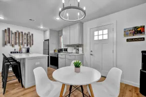 “The Okie Nook” – Cozy Stay Near OKC Airport - Image 2