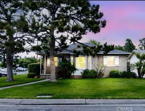 3Br/2Ba Newly Remodeled House near Disney & DTLA - Image 2