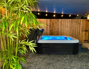 Luxury Home 5,2 miles Airport+Spa+King+Washer+WIFI - Image 2