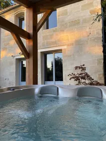 The estuary setting with jacuzzi - Image 2