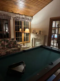 Wayne County getaway - Image 2