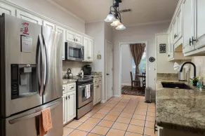 Family - Friendly Oxford Retreat Near University - Image 3