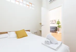 Sarria 24 Bajo by JD Apartment Management - Image 2