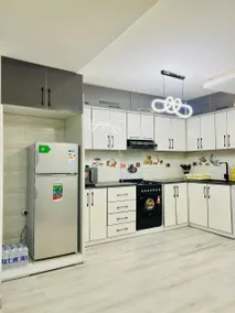 Modern Stylish 2 BR · 10 min from Airport + Wi-Fi - Image 3