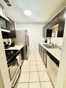 Quiet family, friendly apartment - Image 5