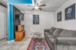 Cozy Central Hideaway in Midtown Memphis - Image 5