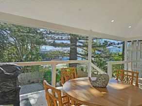 Beach Access • Air-Con • Deck w BBQ • Smart TV - Image 4