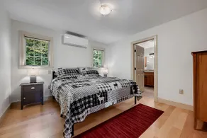 Spacious 3BR Retreat, Sleeps 9, Lake & Mt. Sunapee - Image 3
