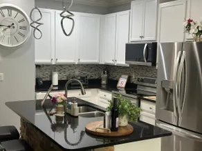 Spacious Family Home- In the Heart Of Oakleaf - Image 3