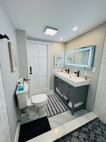 Stylish Modern tiny Stay Steps from the Ocean - Image 4