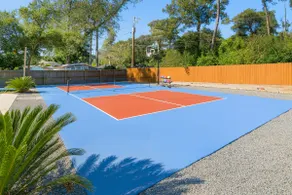 Heated Salt Water Pool - Pickleball - Putt Putt - Image 5