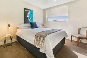 Salt 13 Luxury Apartment - Image 5