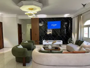 White Swan | Elite 2 Bedroom apart By Skygliders - Image 2