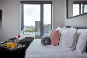 Stay in the Heart of Liverpool | Sleeps 8 - Image 2