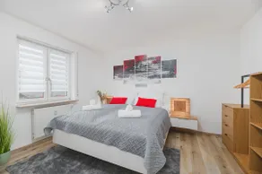 Roomfall Apartment Sinsheim mit TG & Wi-Fi & Balkon - Image 2
