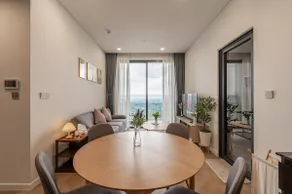 Aviral Living @Lumiere Riverside An Phu District 2 - Image 3