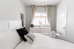 Entire Cozy Home • East Kildonan • 10 Min from DT - Image 2