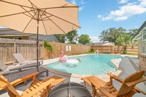 Golden Hour | 5BR/3BA • Family Maldives Pool Vibes - Image 5