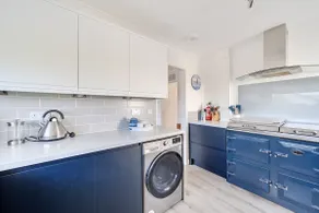 Sleeps 9- KingBeds- FamilyFriendly- ContactlessCI - Image 2