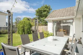 Sleeps 9- KingBeds- FamilyFriendly- ContactlessCI - Image 3
