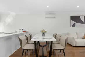 Modern 3B3B Townhouse in Franklin near Gungahlin - Image 2