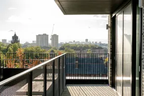 HighFloor with View Modern New-Balcony-Gym - Image 3