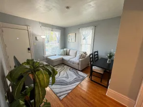 Comfy 2BR Home Near Downtown! - First Floor Duplex - Image 2