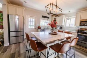 Mt Clemens Luxury - Image 2
