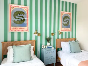 The Royal Cypress Suite, Near UF, Shands, Downtown - Image 3