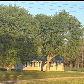 Just a Little Farmhouse - Image 5