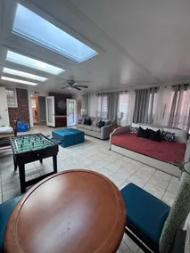 Elegant Colonial 6BR Home w/ Bonus Beds for 20+ - Image 3