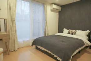 Entire house for rent # 5 minutes walk from the station/100㎡/5 minutes from Shinjuku/Shimokitazawa Akihabara/4LDK2 bathrooms/free parking/11 people - Image 4