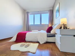 Apartment Marseille city center Place Castellane - Image 3