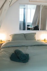 Refined 1-bedroom apartment • Center-Gare • Air-conditioned - Image 5