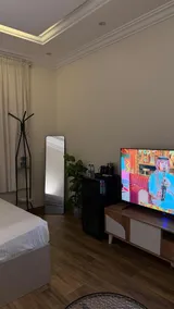 6B - Elegant studio, minutes from the boulevard, self check-in - Image 4