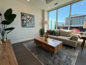 Penthouse downtown 1 Bedroom with 6 appliances - Image 3