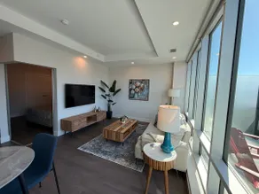 Penthouse downtown 1 Bedroom with 6 appliances - Image 2