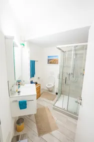 Modern 2½-room apartment in the heart of Naters. - Image 5